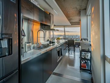 Piso alto en venta, 2 dormitorios en suite. Vista panorámica