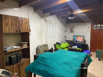 Casa en venta de cuatro dormitorios en La Plata