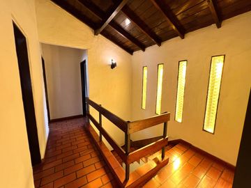Casa 4 ambientes en venta en Olivos