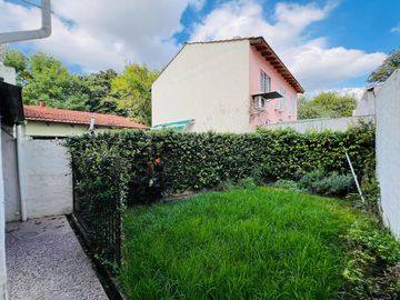 Casa 4 ambientes en venta en Olivos
