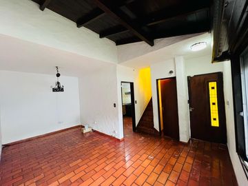 Casa 4 ambientes en venta en Olivos
