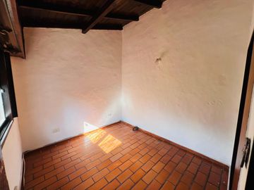 Casa 4 ambientes en venta en Olivos