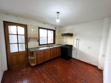 Casa 4 ambientes en venta en Olivos