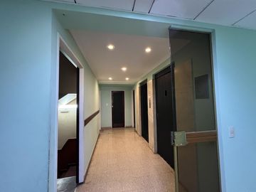 Oficina en  San Isidro
