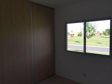 Casa en Venta en San Eduardo, Pilar del Este