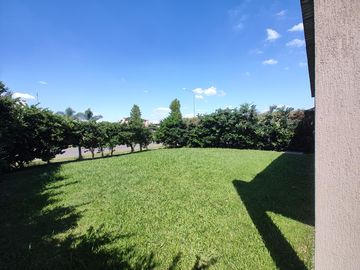 Casa en Venta en San Eduardo, Pilar del Este
