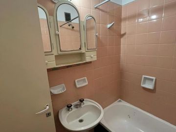 Departamento de Un Dormitorio en Venta en el Centro de Rosario