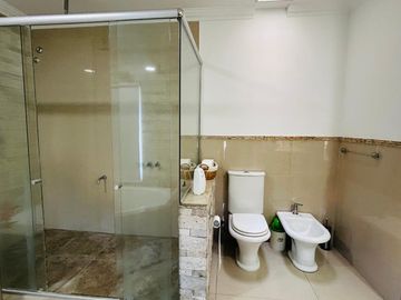 Casa en  Venta, Canning, Malibú. 290 m2 cub. 5 amb.