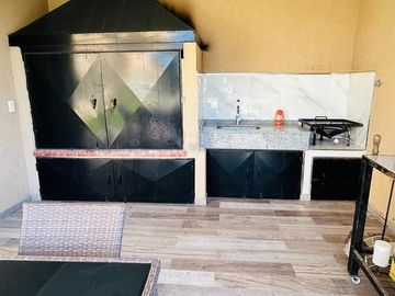 Casa en  Venta, Canning, Malibú. 290 m2 cub. 5 amb.