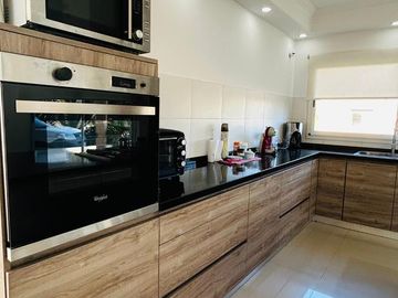 Casa en  Venta, Canning, Malibú. 290 m2 cub. 5 amb.