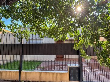 Venta - APTO CRÉDITO - Casa en el Pilar Centro - G.B.A. Zona Norte