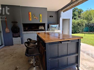 Casa en Country Piedras Blancas