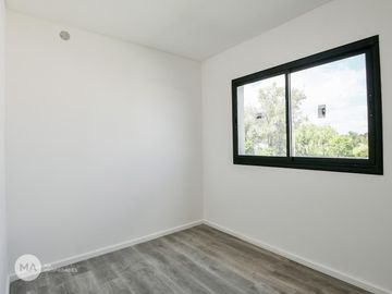 Casa 3 Dormitorios - Petrone 9037 - Rosario Fisherton | Venta