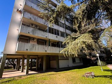 Departamento en 3 dormitorios en 42 y 116