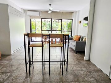 MONOAMBIENTE en Martinez CON JARDIN!