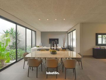 CASA EN VENTA EN BOSQUES DEL VALLE