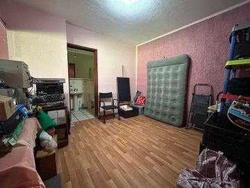 CASA EN VENTA UNA PLANTA LOMA VERDE