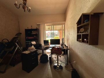 CASA EN VENTA UNA PLANTA LOMA VERDE