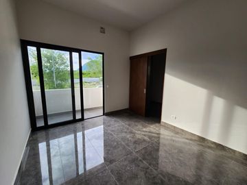 Casa en  Pedregal de la Montaña con terraza con vistas a las montañas