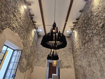 Casa semiamueblada en renta en el Centro a cuadras del centro Histórico