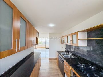 Apartamento en El Poblado con Vista