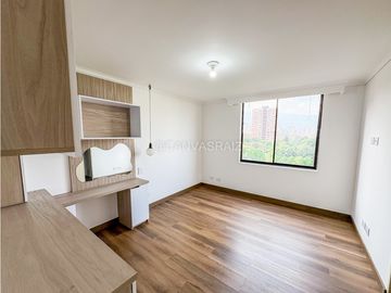 Apartamento en El Poblado con Vista