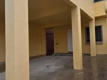 🏡 Casa en Venta en Barcelona Residencial – Seguridad, Comodidad y Espacio Perfe