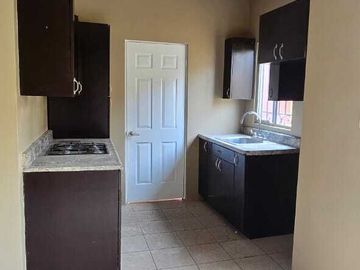 🏡 Casa en Venta en Barcelona Residencial – Seguridad, Comodidad y Espacio Perfe
