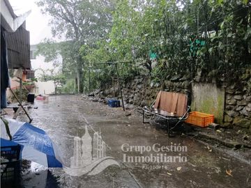 SE VENDE CASA, EN CENTRO DE VOLCAN,  COMERCIO O RESIDENCIA 1521 Mtrs