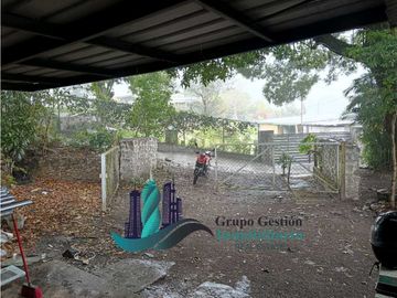 SE VENDE CASA, EN CENTRO DE VOLCAN,  COMERCIO O RESIDENCIA 1521 Mtrs