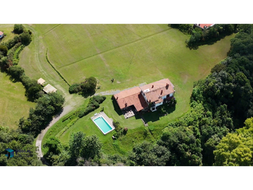 VENTA CASA ARNAGA LESSER CASTELLANOS PREDIO 4 HECTAREAS