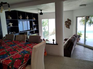CASA EN PRIVADA CON VIGILANCIA EN COLONIA DELICIAS CUERNAVACA MORELOS