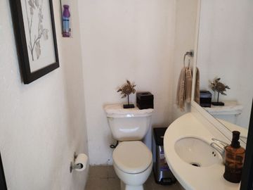 CASA EN PRIVADA CON VIGILANCIA EN COLONIA DELICIAS CUERNAVACA MORELOS