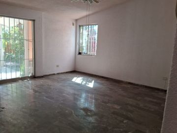 Casa Sola en Burgos Temixco - CRB-1155-Cs