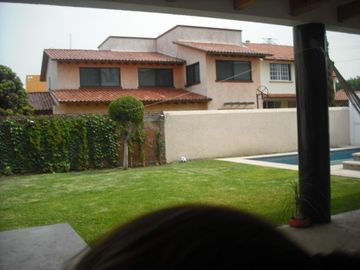 Casa en Fraccionamiento en Kloster Sumiya Jiutepec - CRB-1223-Fr