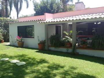 Casa-condominio en venta en Delicias, Cuernavaca, Morelos  Casas y bienes raíces en venta en Cuernavaca, Morelos