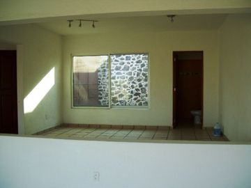 CASA ESTILO MODERNO EN VENTA, FRACC. HACIENDA TETELA