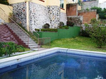 CASA ESTILO MODERNO EN VENTA, FRACC. HACIENDA TETELA