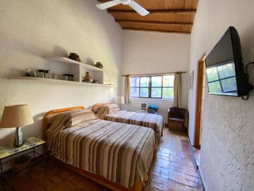 Casa en Condominio en Lomas de Jiutepec Jiutepec - CRB-1236-Cd#