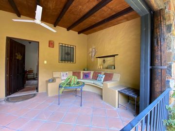Casa en Condominio en Lomas de Jiutepec Jiutepec - CRB-1222-Cd#