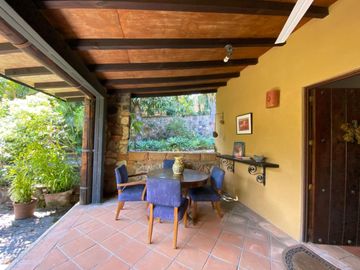 Casa en Condominio en Lomas de Jiutepec Jiutepec - CRB-1222-Cd#