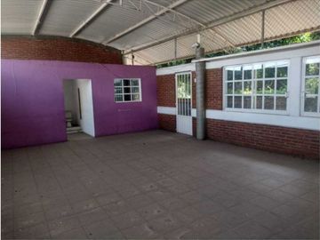 Edificio  en Lomas de Zompantle Cuernavaca - CRB-1158-Ed#
