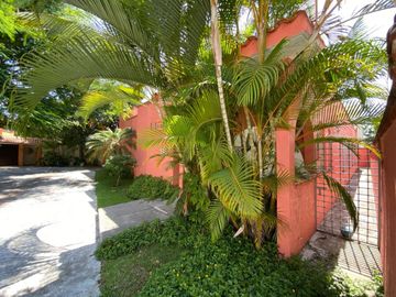 Casa en Fraccionamiento en Kloster Sumiya Jiutepec - CRB-1151-Fr#