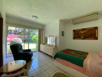 Casa en Fraccionamiento en Kloster Sumiya Jiutepec - CRB-1151-Fr#