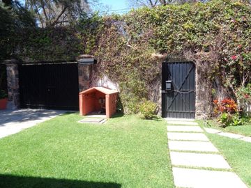 Casa en venta en Delicias, Cuernavaca, Morelos  Casas y bienes raíces en venta en Cuernavaca, Morelos