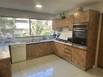 Departamento en Venta en El Bosque Sur / Carlos Antúnez