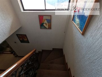 Casa en Venta en Casona de 3 pisos, Cerro Alegre