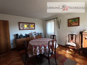 Casa en Venta en Casona de 3 pisos, Cerro Alegre