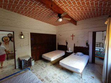 CASA RUSTICA, ESTILO COLONIAL