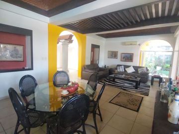 Casa Sola en Lázaro Cárdenas Xochitepec - LLR-148-Cs